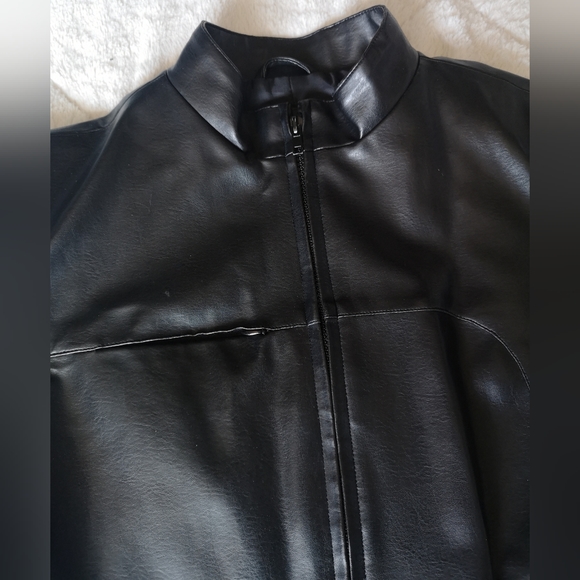 Faux leather jacket. Size S - Picture 4 of 13